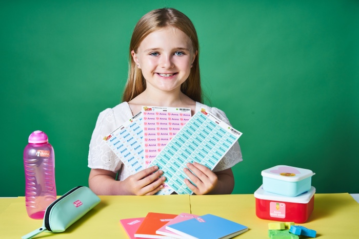 Our top 5 tips for applying name stickers