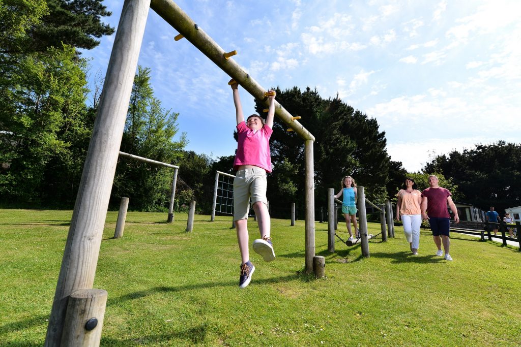 Win a Fun-filled UK Family Break with Parkdean Resorts
